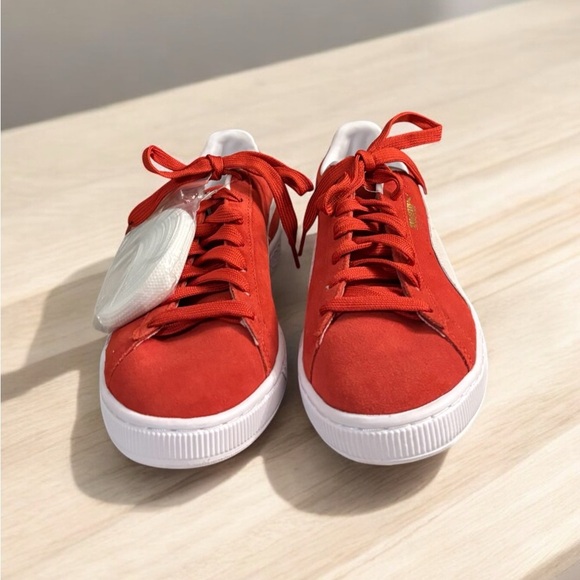 Puma Men’s Suede Classic XXI High Risk Red White Sneakers. NWT. - Picture 7 of 12
